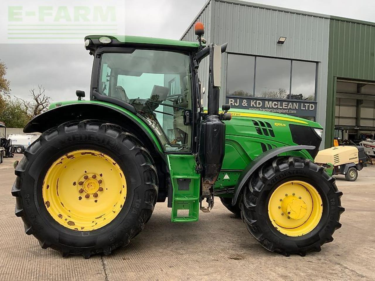John Deere 6155r tractor (st25016) - Traktor: bilde 1 John Deere 6155r tractor (st25016) - Traktor: bilde 1