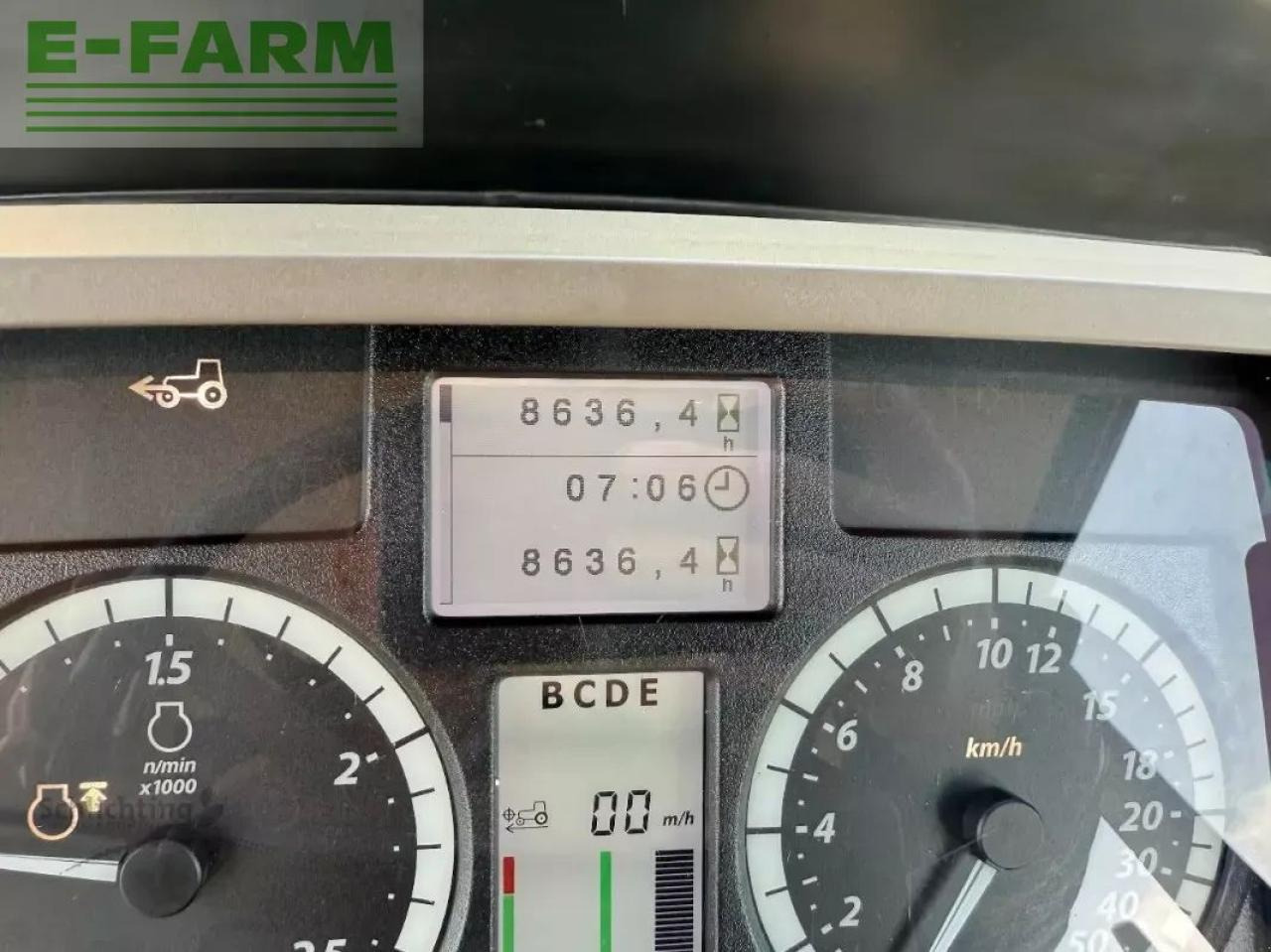 Traktor John Deere 6195m: bilde 18