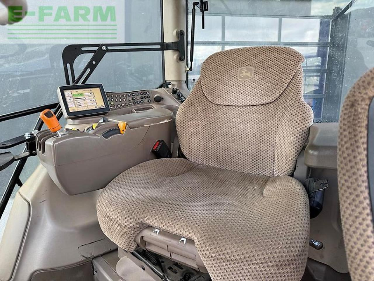 John Deere 6210 - Traktor: bilde 5 John Deere 6210 - Traktor: bilde 5