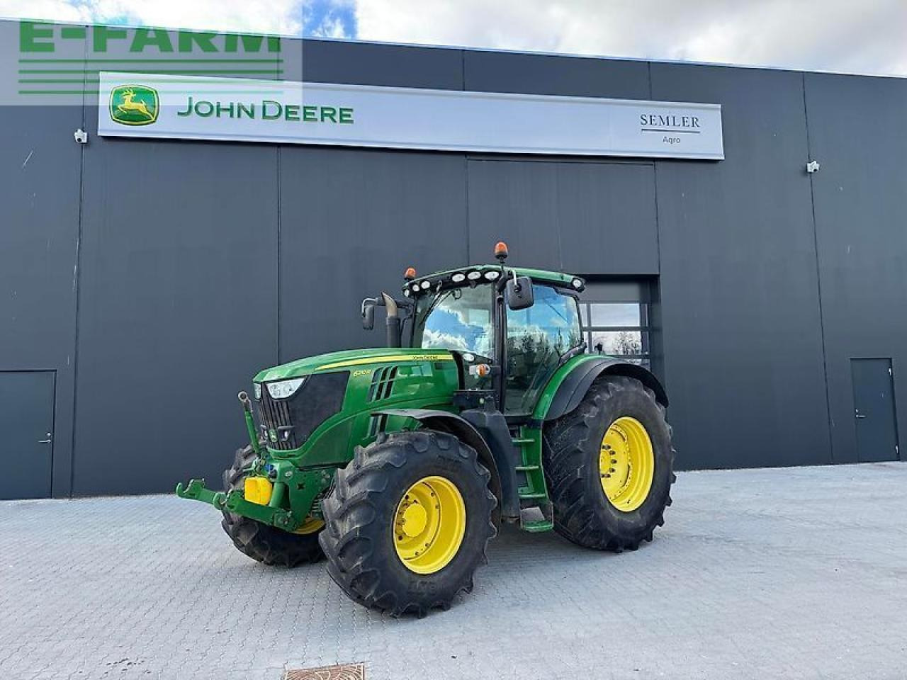 John Deere 6210 - Traktor: bilde 1 John Deere 6210 - Traktor: bilde 1