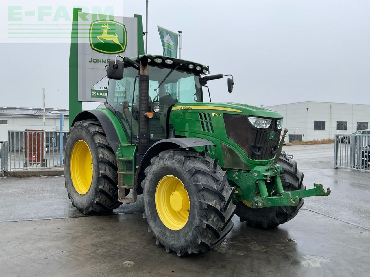 John Deere 6210R - Traktor: bilde 4 John Deere 6210R - Traktor: bilde 4