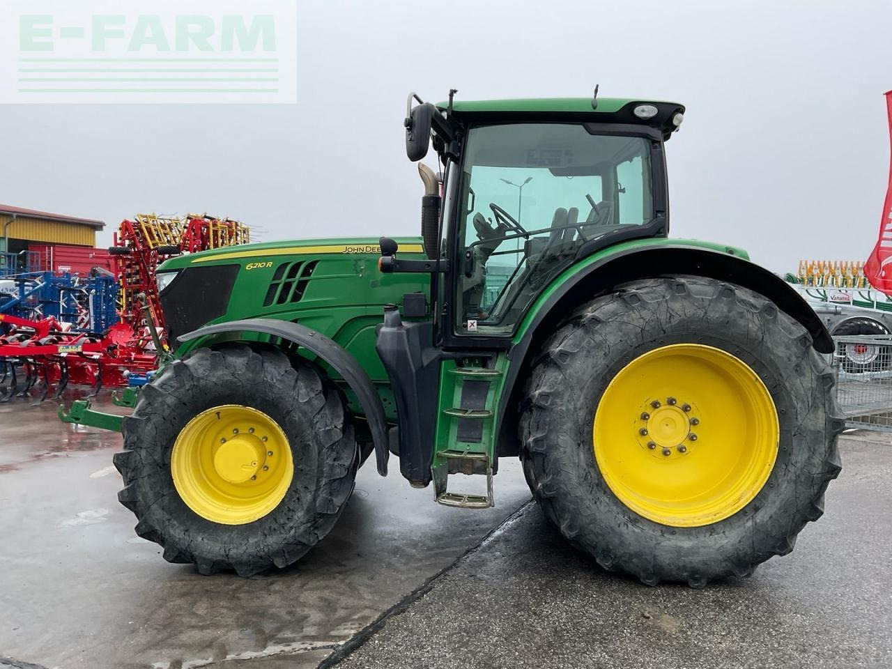 John Deere 6210R - Traktor: bilde 2 John Deere 6210R - Traktor: bilde 2