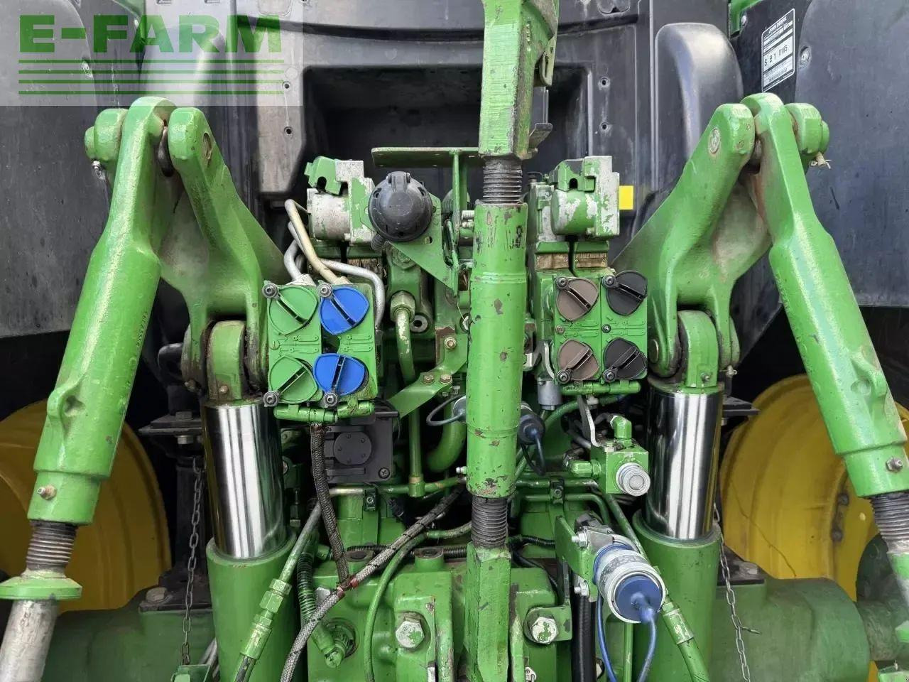 John Deere 6210r - Traktor: bilde 3 John Deere 6210r - Traktor: bilde 3