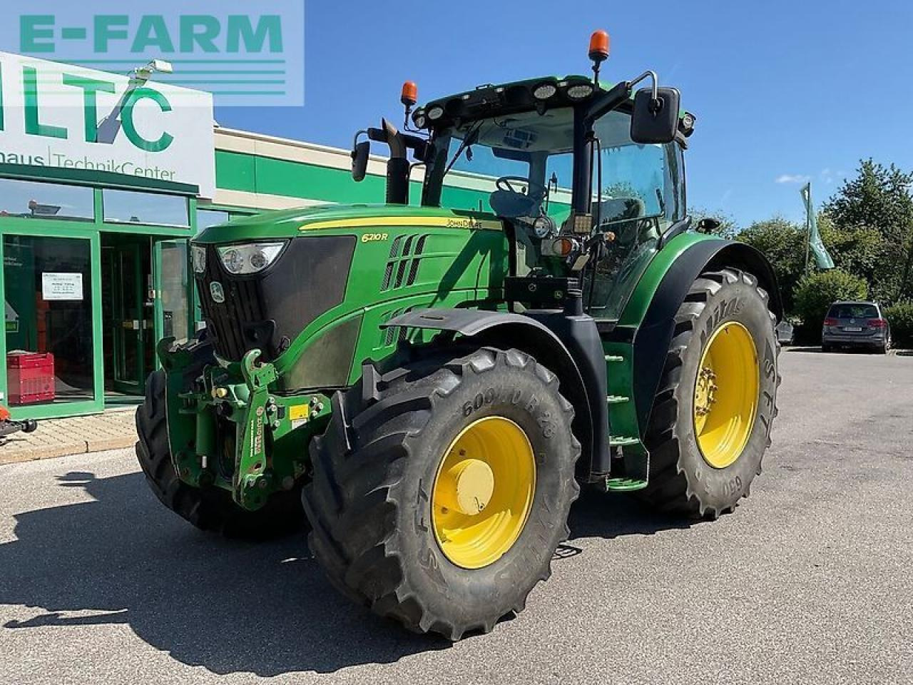 John Deere 6210r - Traktor: bilde 1 John Deere 6210r - Traktor: bilde 1