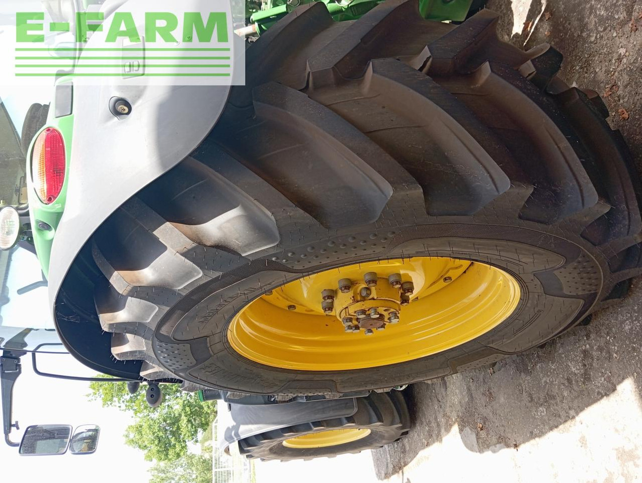John Deere 6215R - Traktor: bilde 4 John Deere 6215R - Traktor: bilde 4