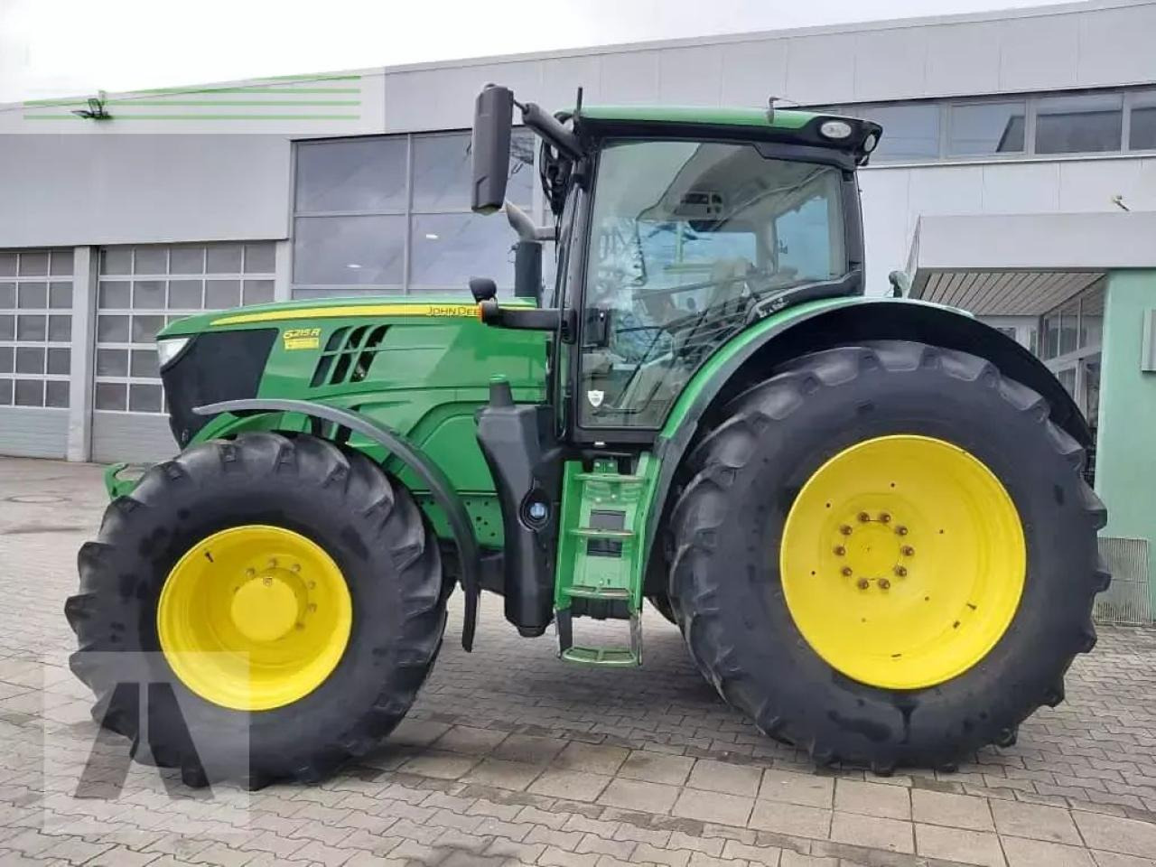John Deere 6215r - Traktor: bilde 5 John Deere 6215r - Traktor: bilde 5