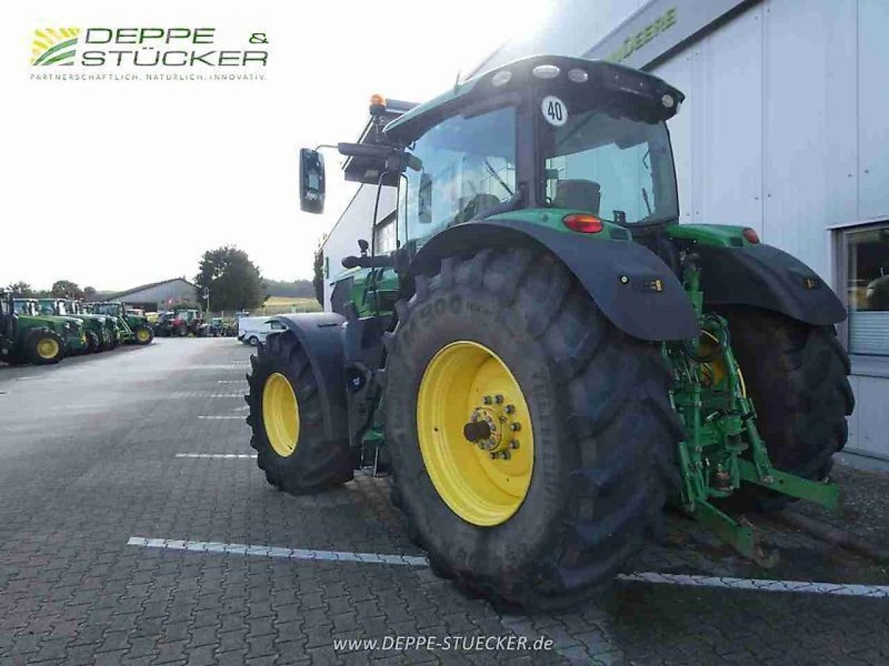 John Deere 6215r - Traktor: bilde 4 John Deere 6215r - Traktor: bilde 4