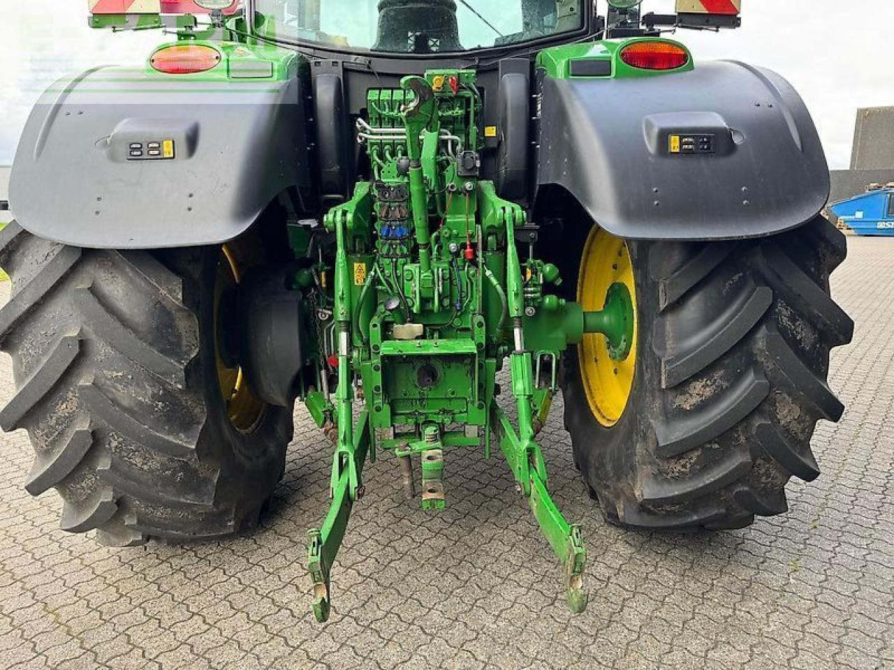 John Deere 6215r - Traktor: bilde 2 John Deere 6215r - Traktor: bilde 2