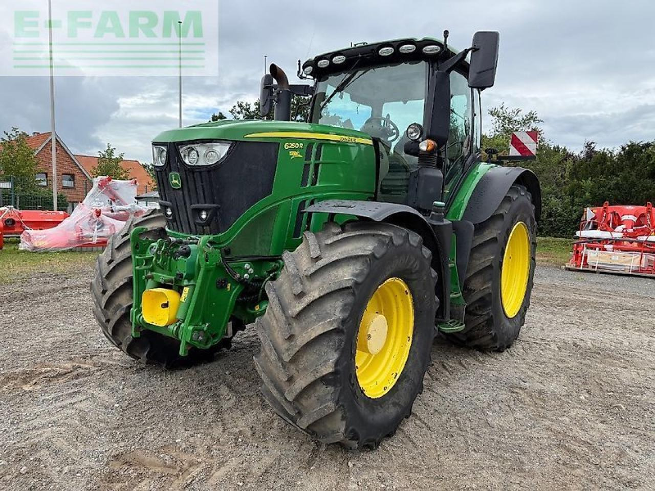 John Deere 6250r - Traktor: bilde 1 John Deere 6250r - Traktor: bilde 1
