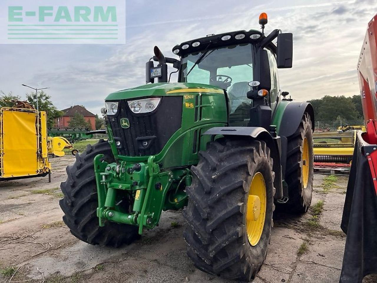 John Deere 6250r - Traktor: bilde 1 John Deere 6250r - Traktor: bilde 1