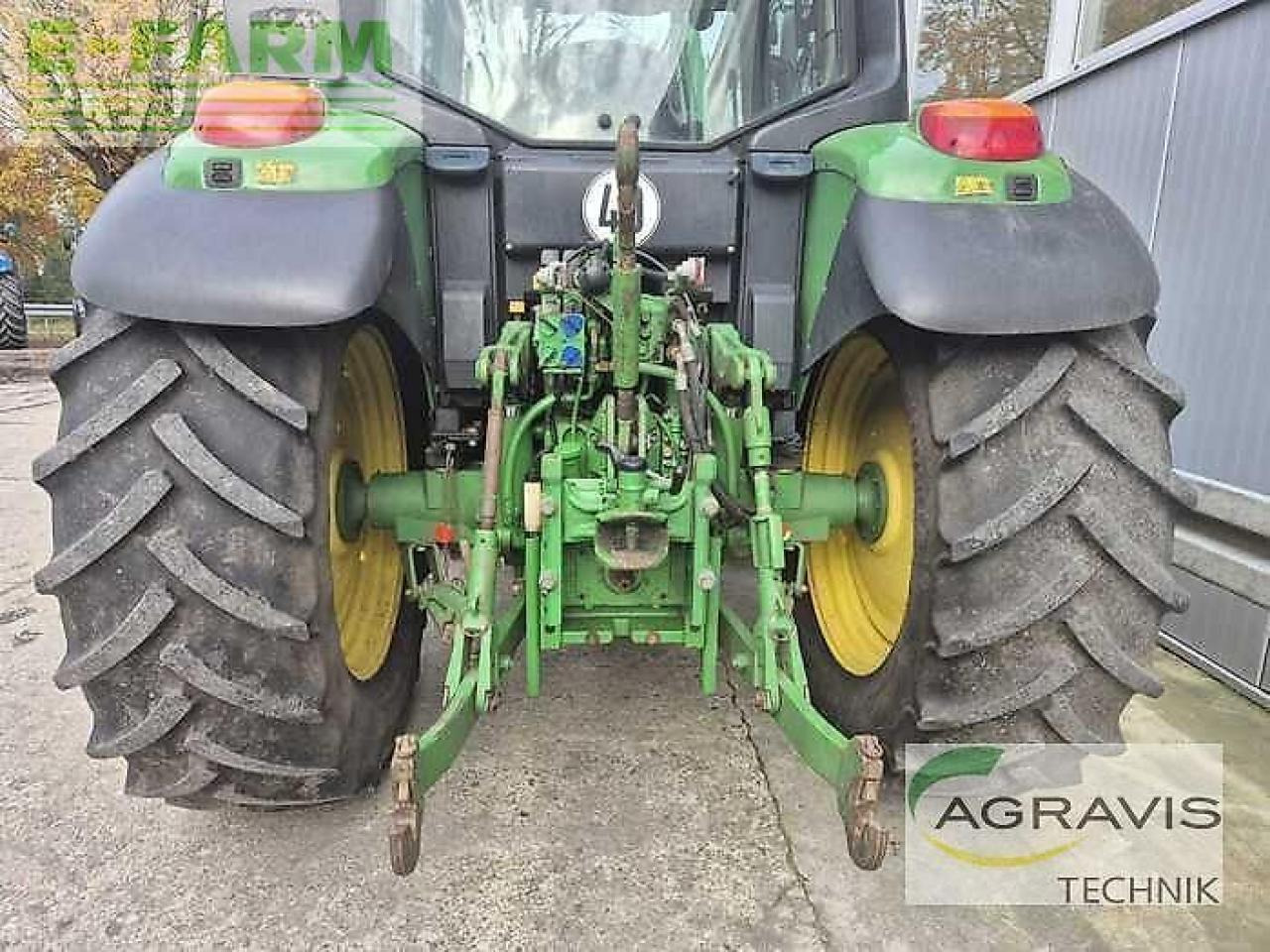 John Deere 6330 - Traktor: bilde 5 John Deere 6330 - Traktor: bilde 5