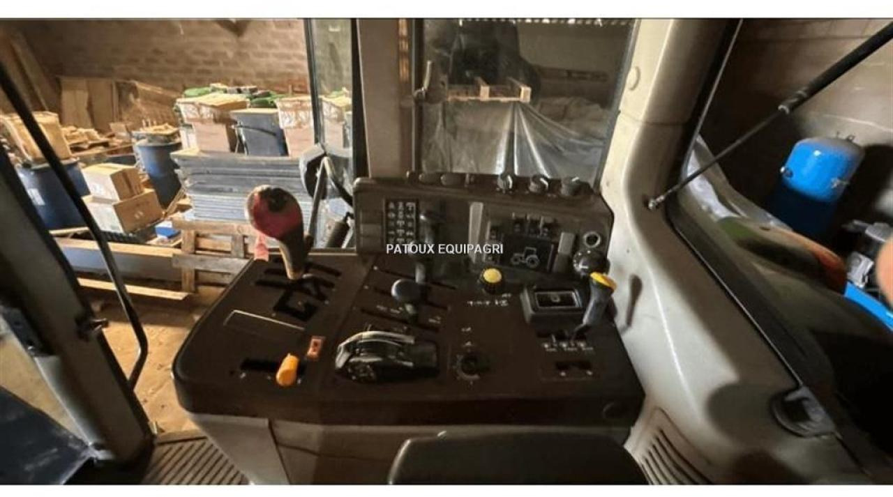 John Deere 6520 - Traktor: bilde 5 John Deere 6520 - Traktor: bilde 5