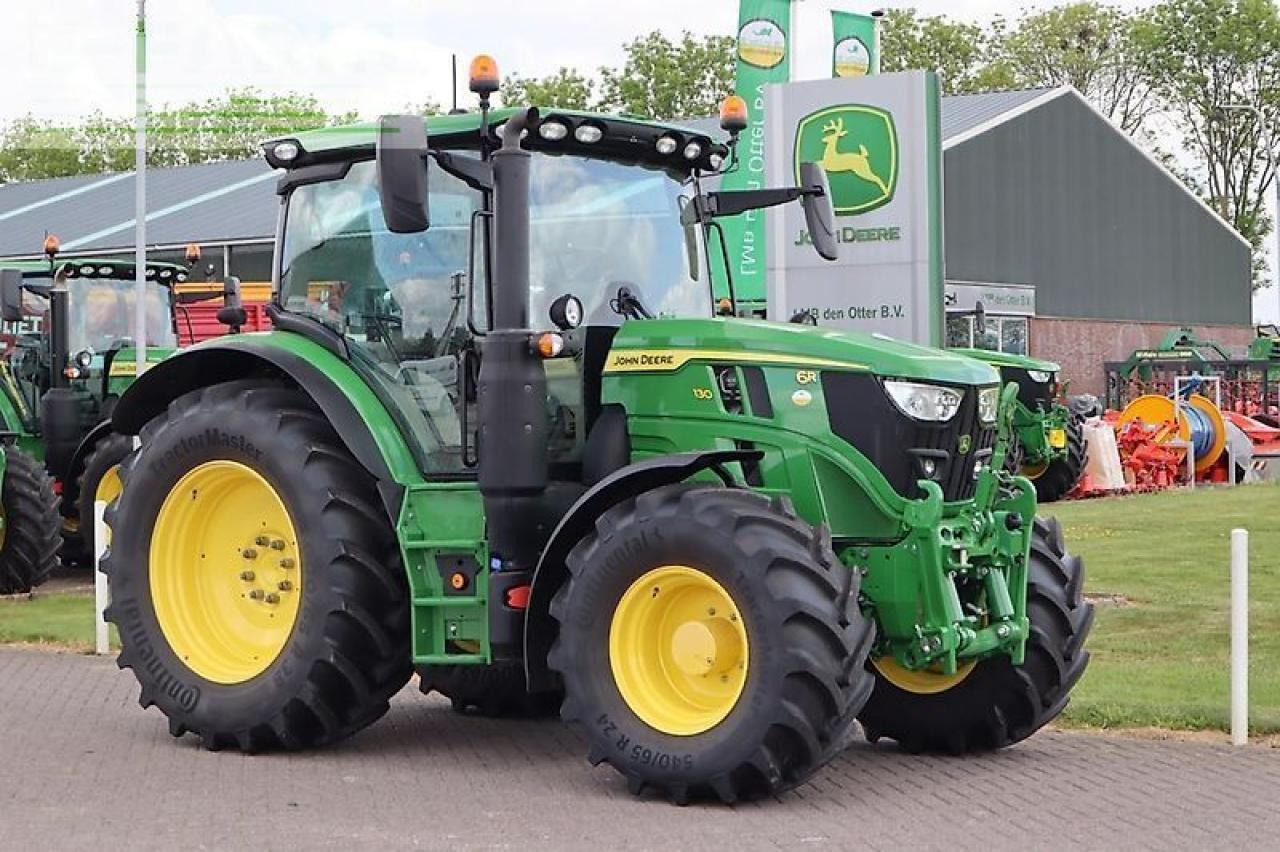 John Deere 6r 130 traktor - Traktor: bilde 4 John Deere 6r 130 traktor - Traktor: bilde 4