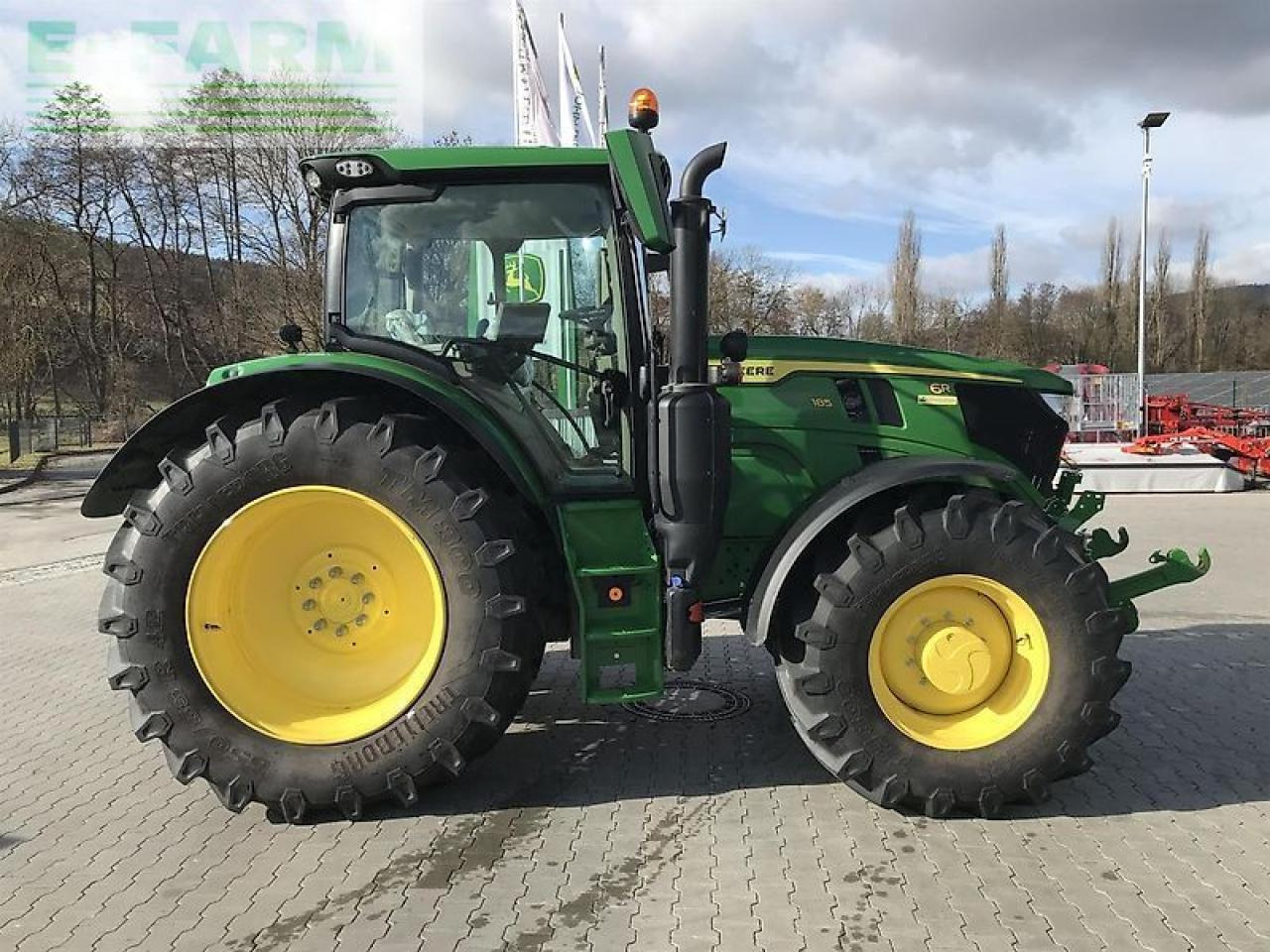 John Deere 6r 185 - command pro - Traktor: bilde 2 John Deere 6r 185 - command pro - Traktor: bilde 2