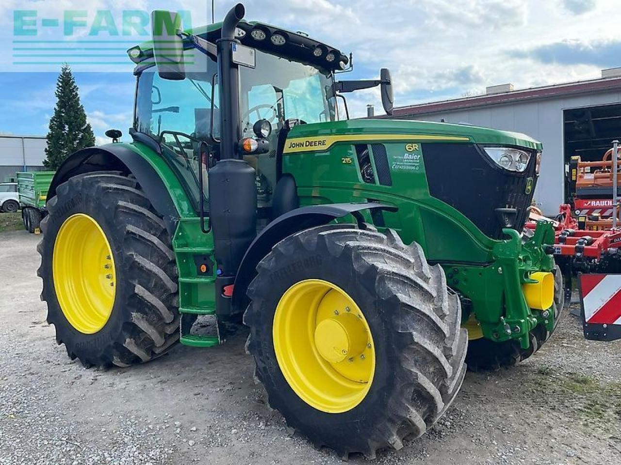 John Deere 6r 215 - Traktor: bilde 1 John Deere 6r 215 - Traktor: bilde 1