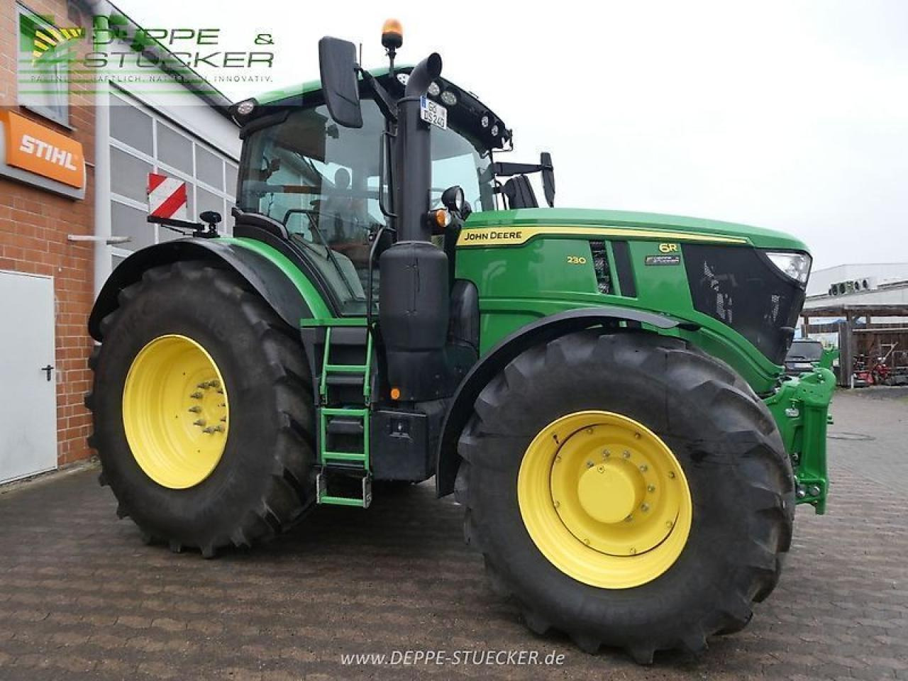 John Deere 6r 230 - Traktor: bilde 4 John Deere 6r 230 - Traktor: bilde 4