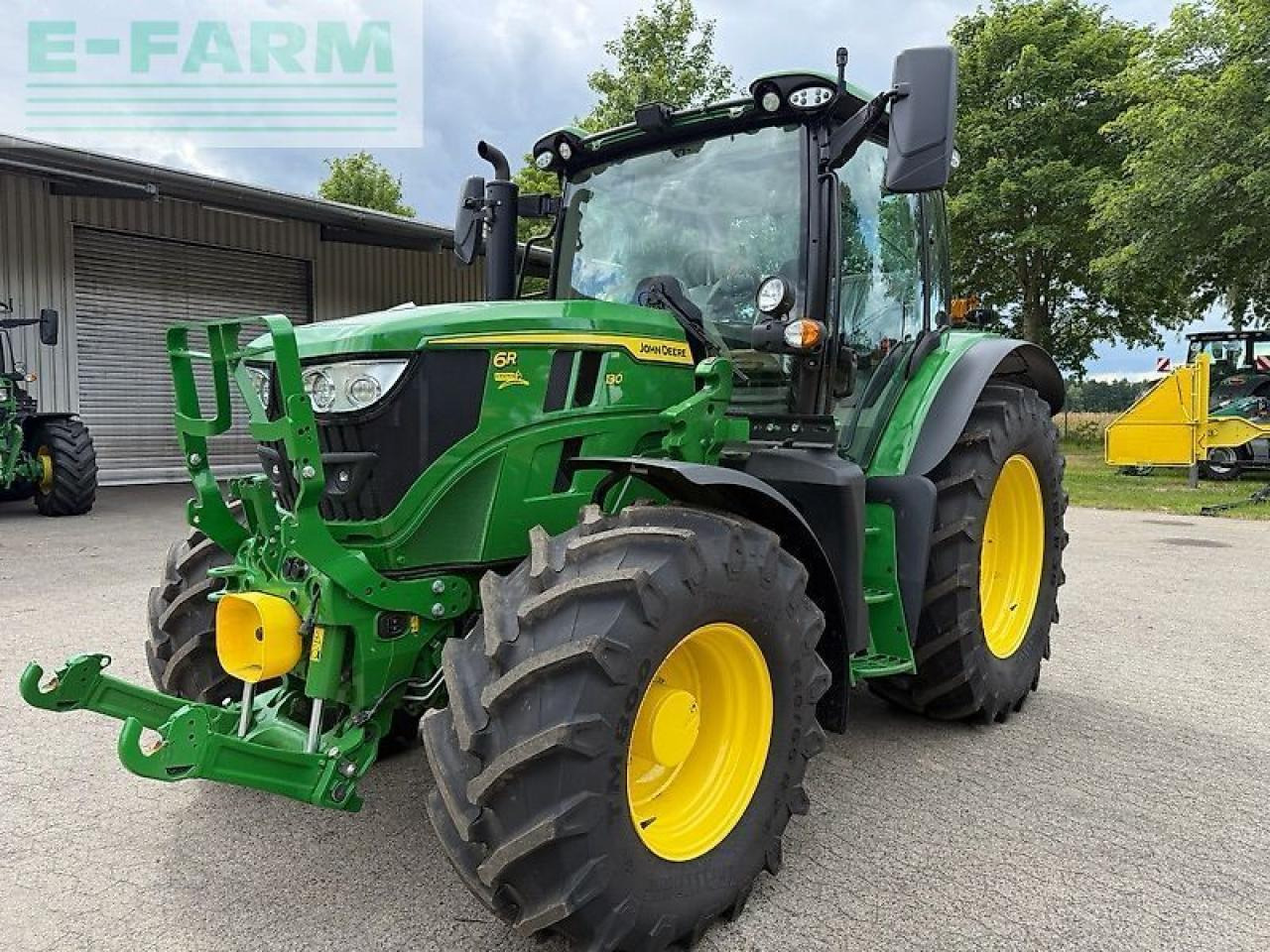 John Deere 6r130 - Traktor: bilde 1 John Deere 6r130 - Traktor: bilde 1