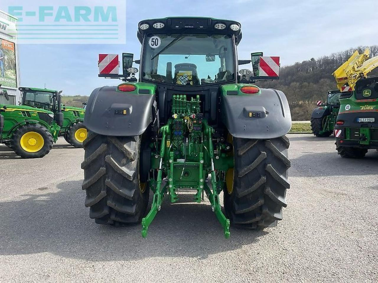 John Deere 6r215 / 6r 215 - Traktor: bilde 4 John Deere 6r215 / 6r 215 - Traktor: bilde 4