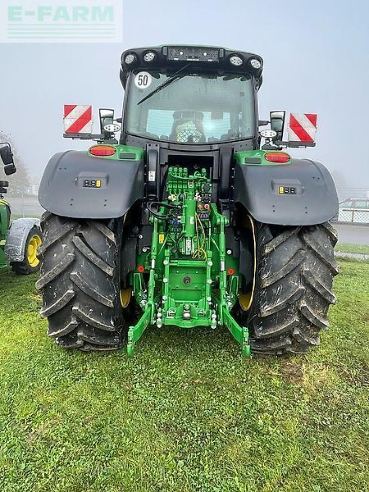 John Deere 6r250 / 6r250 - Traktor: bilde 4 John Deere 6r250 / 6r250 - Traktor: bilde 4