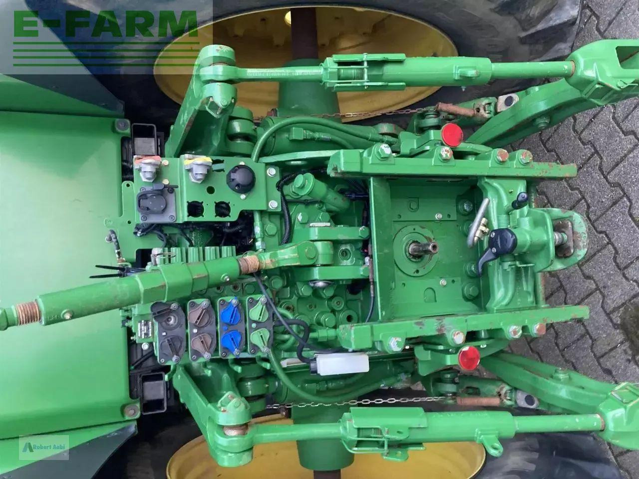 John Deere 7230r - Traktor: bilde 4 John Deere 7230r - Traktor: bilde 4