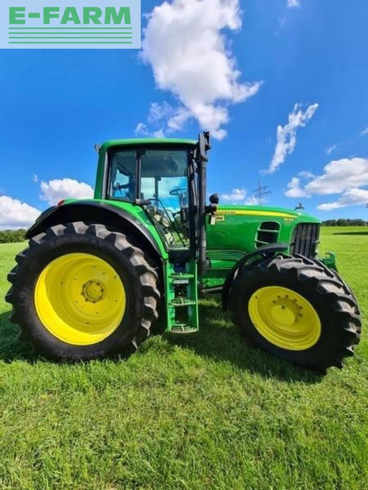 John Deere 7430 - Traktor: bilde 1 John Deere 7430 - Traktor: bilde 1