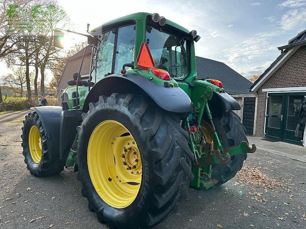 John Deere 7430 premium auto power - Traktor: bilde 3 John Deere 7430 premium auto power - Traktor: bilde 3