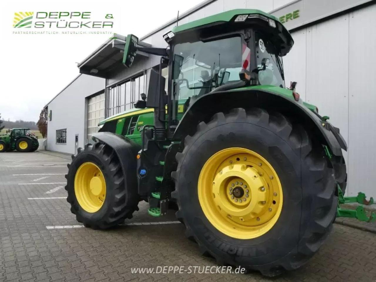 John Deere 7r 330 - Traktor: bilde 3 John Deere 7r 330 - Traktor: bilde 3