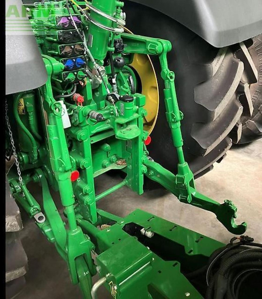 John Deere 7r 330 - Traktor: bilde 2 John Deere 7r 330 - Traktor: bilde 2