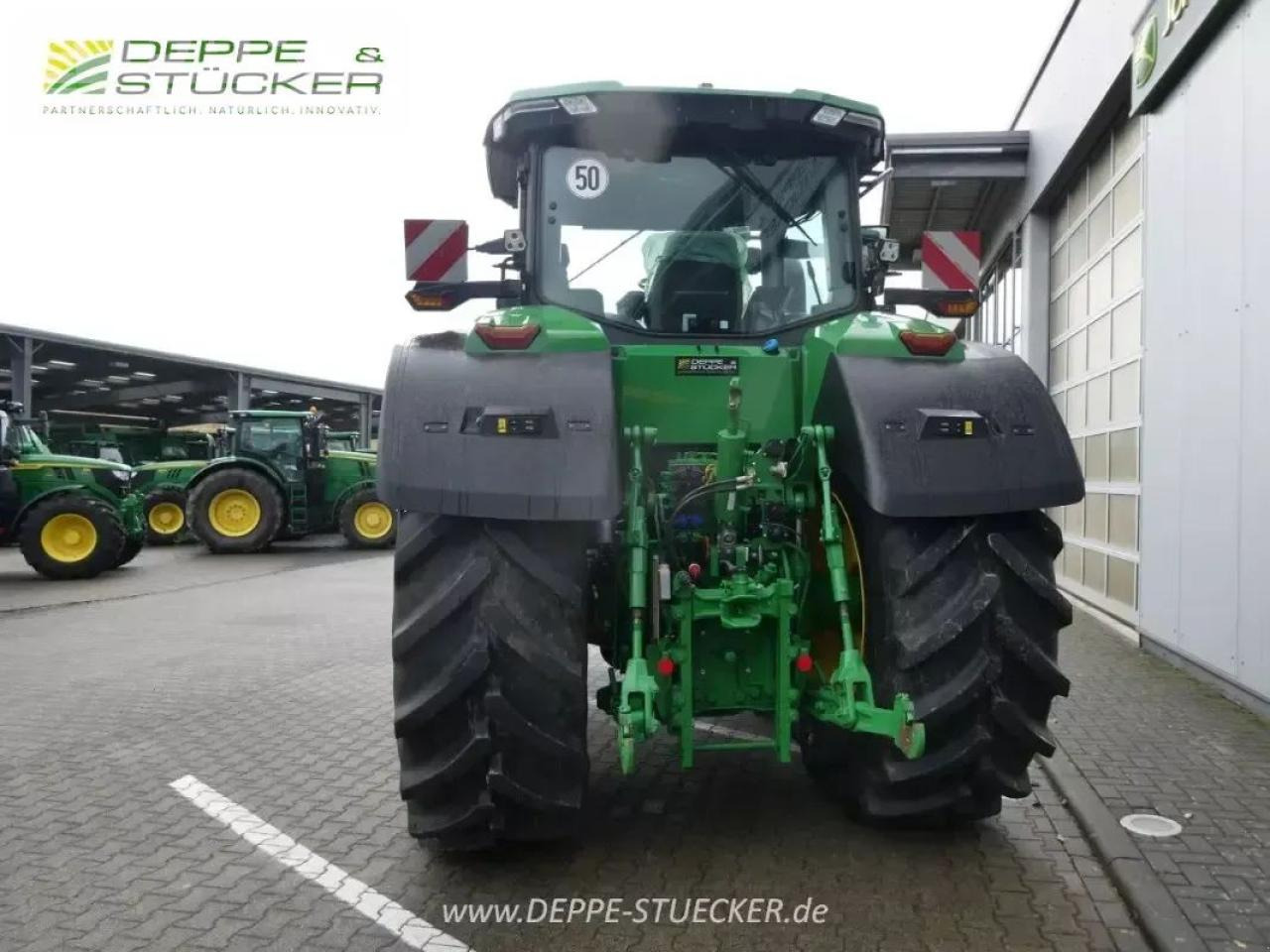 John Deere 7r 330 - Traktor: bilde 4 John Deere 7r 330 - Traktor: bilde 4
