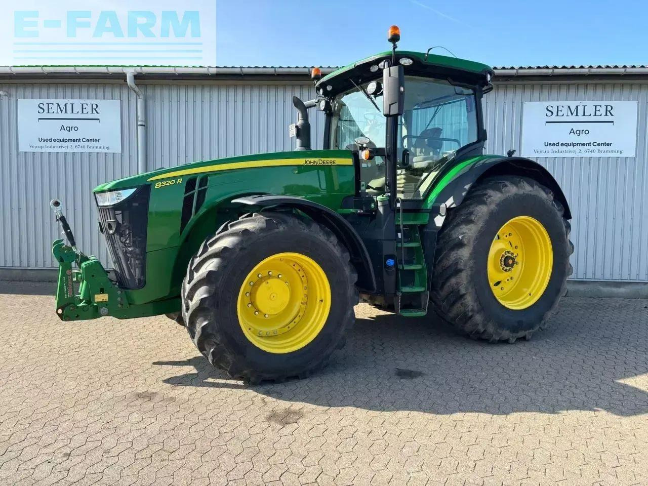 John Deere 8320r - Traktor: bilde 1 John Deere 8320r - Traktor: bilde 1