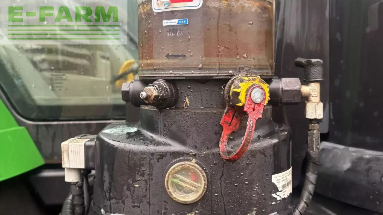 John Deere 8320r - Traktor: bilde 4 John Deere 8320r - Traktor: bilde 4