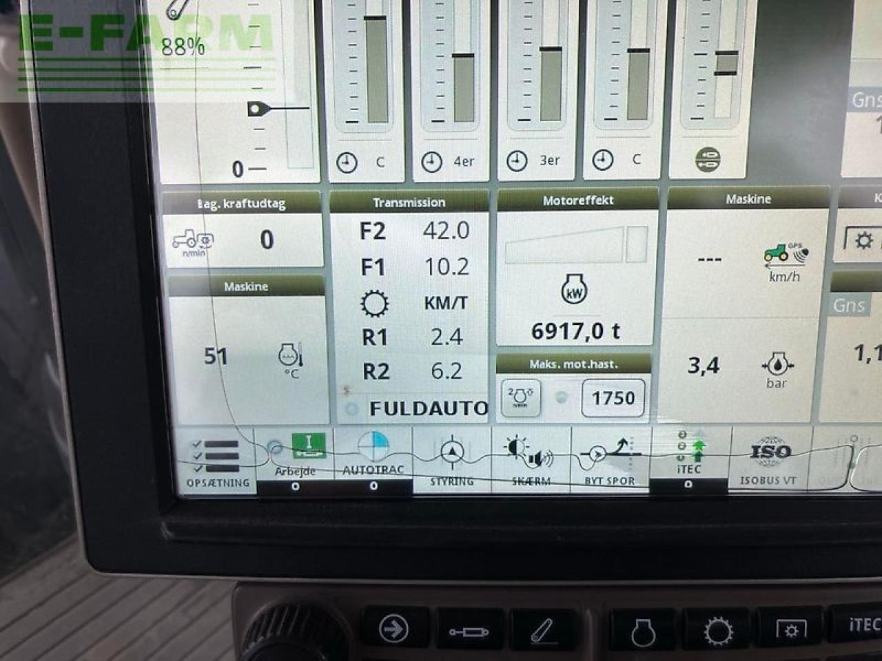 John Deere 8320r - Traktor: bilde 3 John Deere 8320r - Traktor: bilde 3