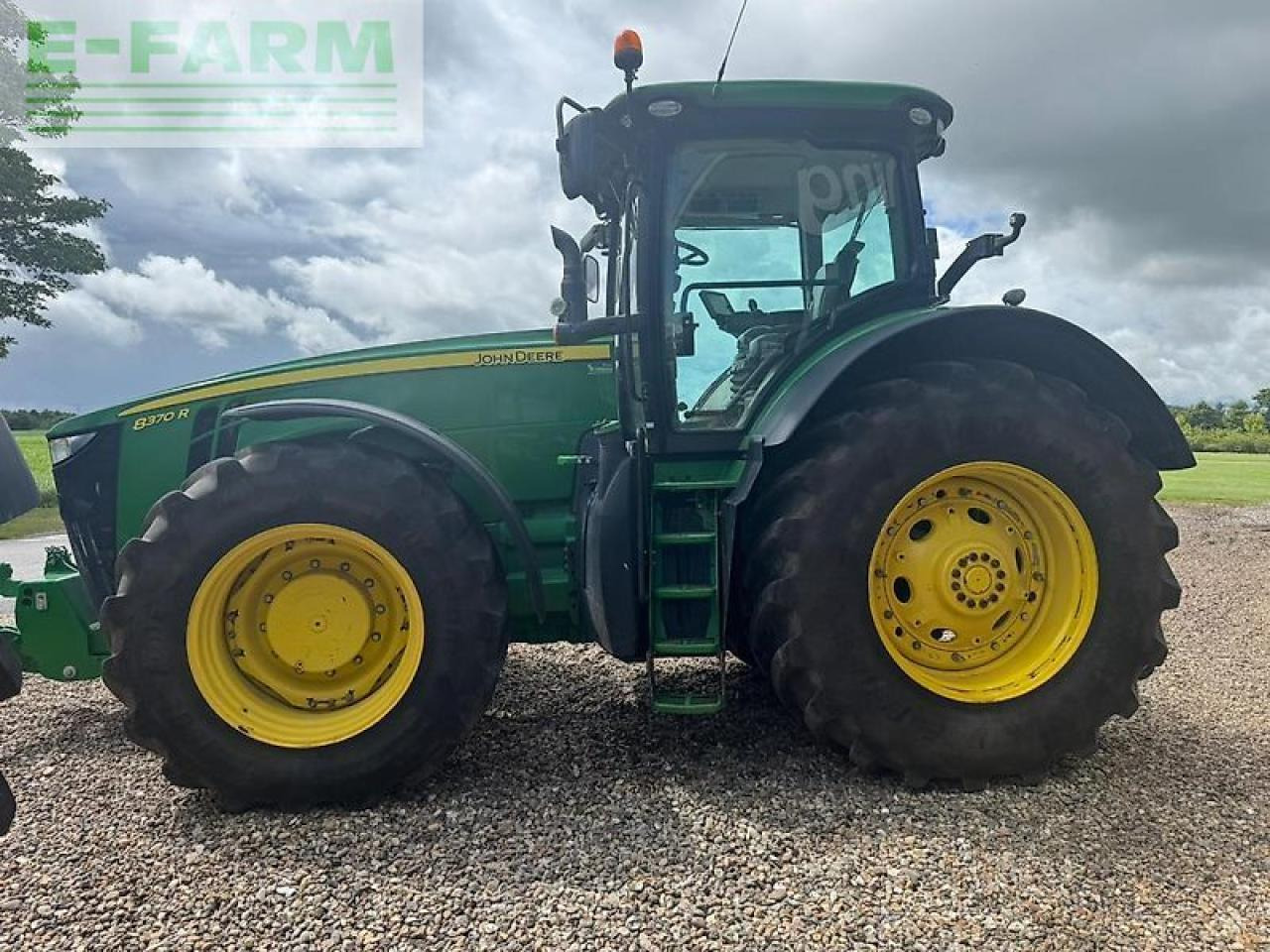 John Deere 8370r - Traktor: bilde 2 John Deere 8370r - Traktor: bilde 2