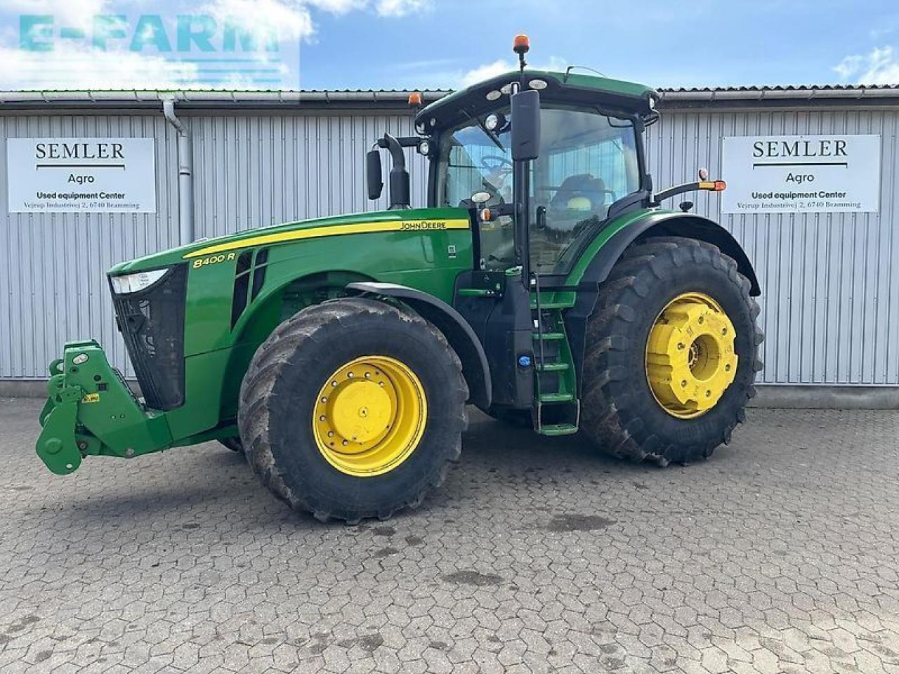 John Deere 8400r - Traktor: bilde 1 John Deere 8400r - Traktor: bilde 1
