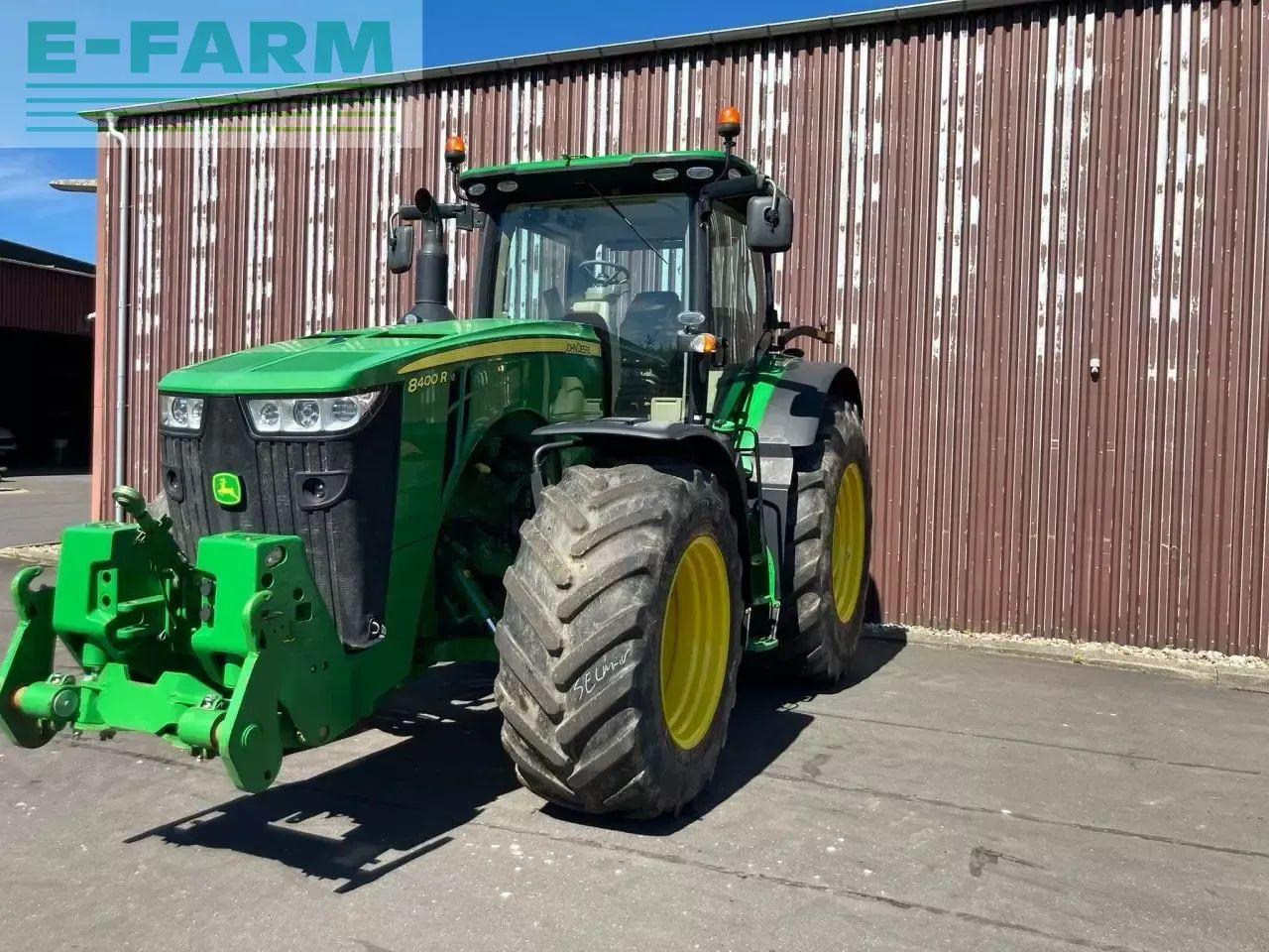 John Deere 8400r - Traktor: bilde 1 John Deere 8400r - Traktor: bilde 1