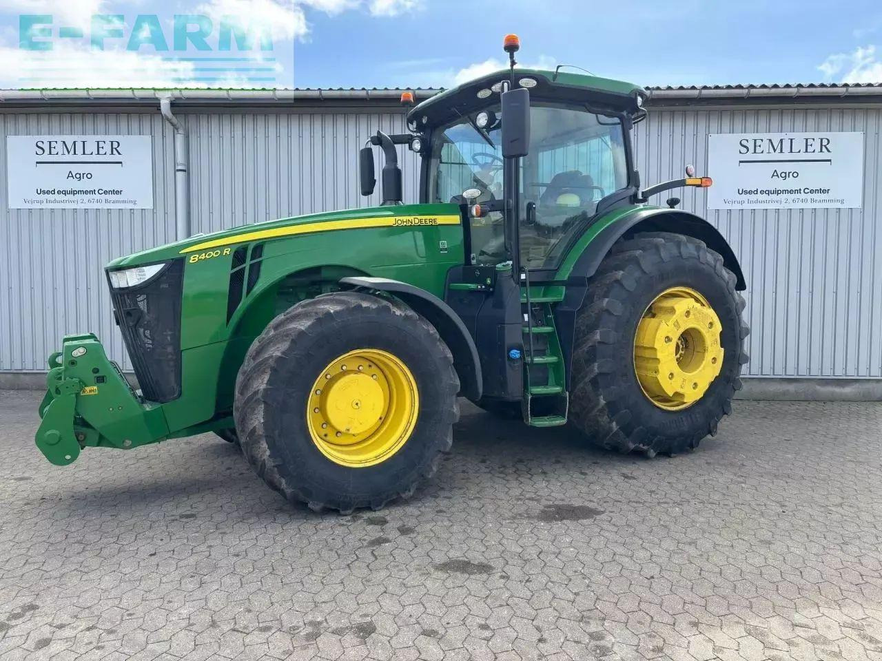 John Deere 8400r - Traktor: bilde 1 John Deere 8400r - Traktor: bilde 1