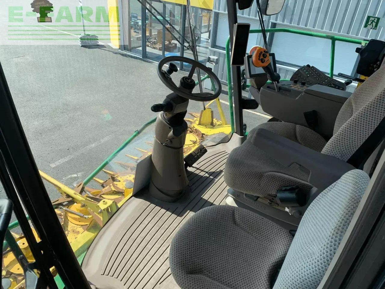 John Deere 8600 - Forhøster: bilde 2 John Deere 8600 - Forhøster: bilde 2