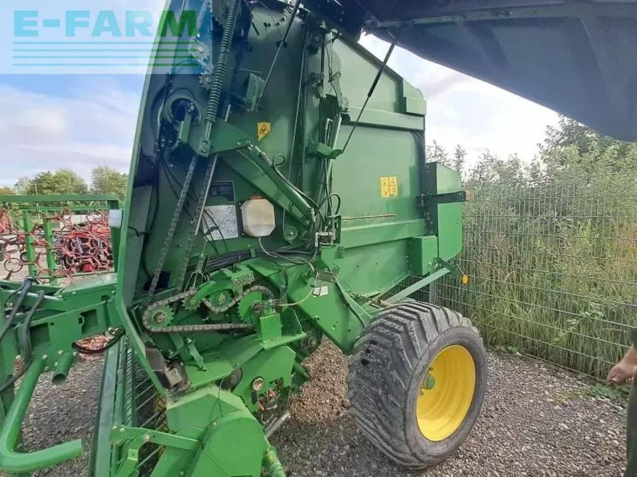 John Deere 864 premium - Firkantpresse: bilde 2 John Deere 864 premium - Firkantpresse: bilde 2