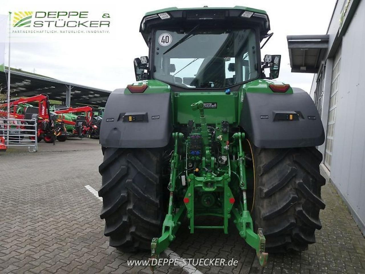 John Deere 8r370 autotrac - Traktor: bilde 2 John Deere 8r370 autotrac - Traktor: bilde 2