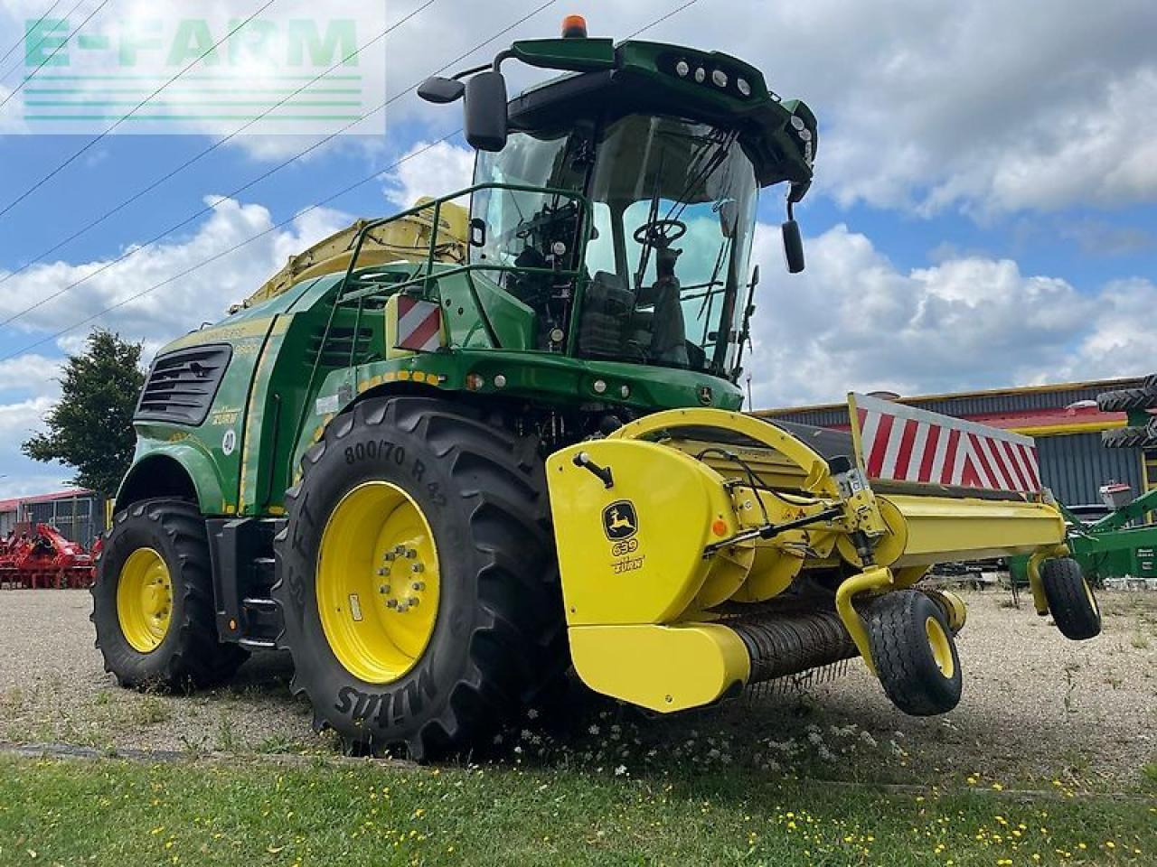 John Deere 9800i (my2022) - Forhøster: bilde 3 John Deere 9800i (my2022) - Forhøster: bilde 3