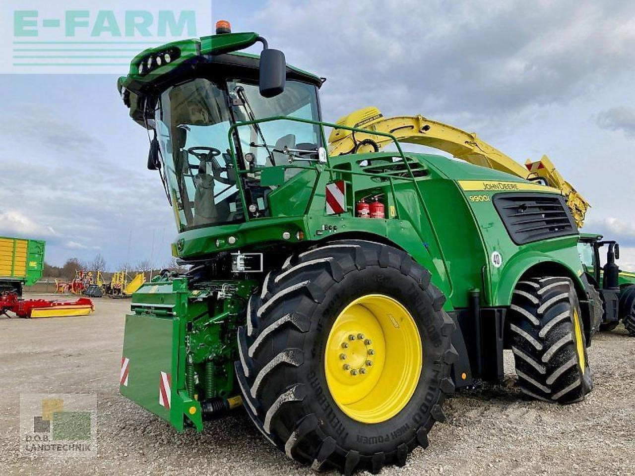 John Deere 9900 i - Forhøster: bilde 1 John Deere 9900 i - Forhøster: bilde 1