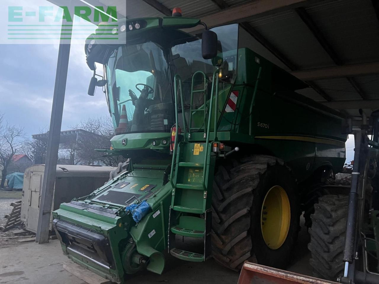 John Deere S670i - Skurtresker: bilde 2 John Deere S670i - Skurtresker: bilde 2