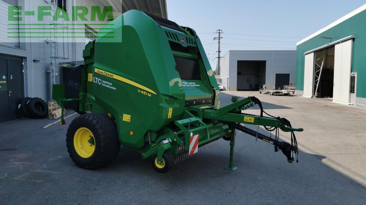 John Deere V 451 M HC25 - Firkantpresse: bilde 4 John Deere V 451 M HC25 - Firkantpresse: bilde 4