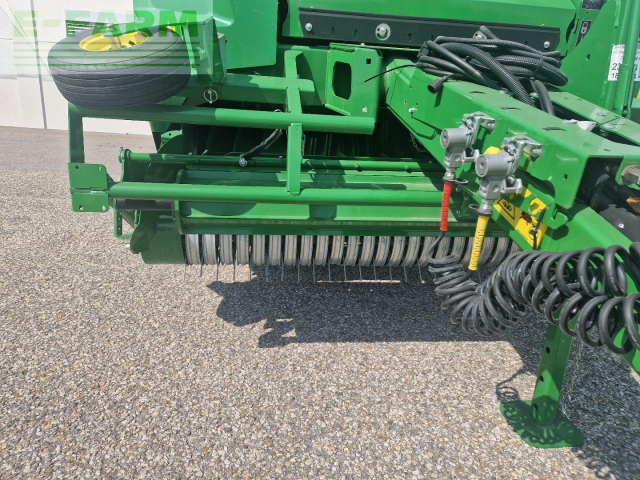 Firkantpresse John Deere V451M: bilde 9