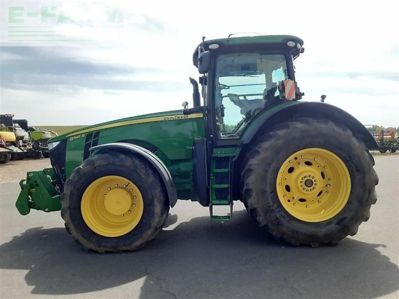 John Deere gebr. traktor john deere 8345r - Traktor: bilde 2 John Deere gebr. traktor john deere 8345r - Traktor: bilde 2