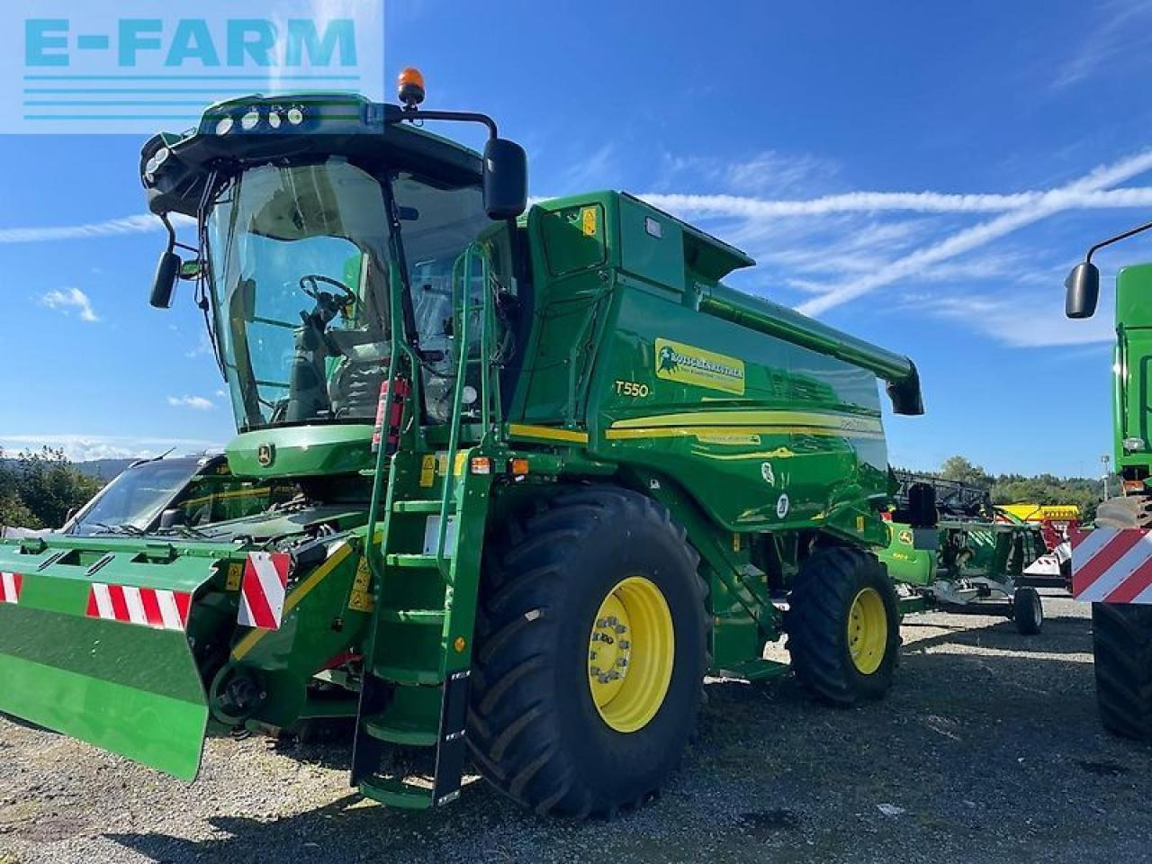 John Deere t550 - Skurtresker: bilde 1 John Deere t550 - Skurtresker: bilde 1