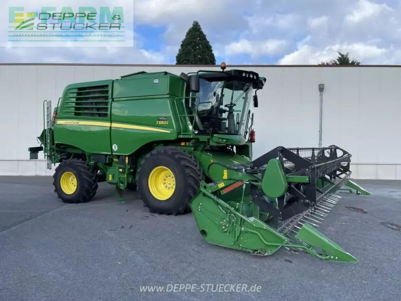John Deere t550 mit 622r - Skurtresker: bilde 1 John Deere t550 mit 622r - Skurtresker: bilde 1