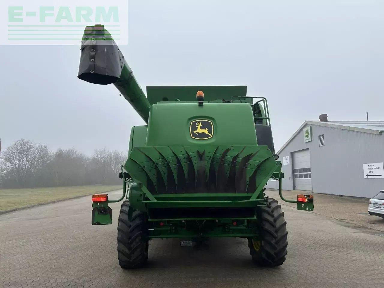 John Deere t660 - Skurtresker: bilde 2 John Deere t660 - Skurtresker: bilde 2