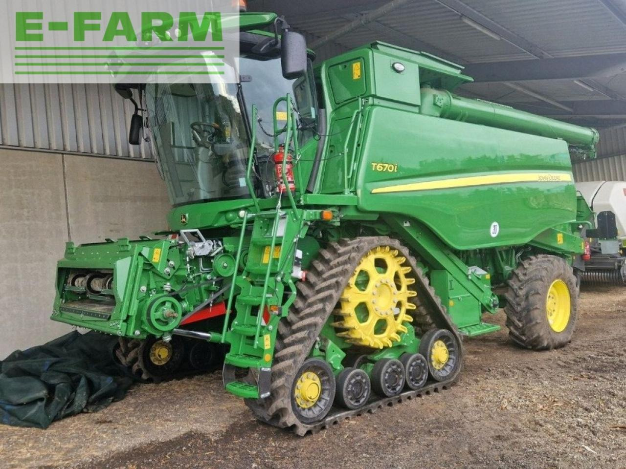 John Deere t670 raupe - Skurtresker: bilde 1 John Deere t670 raupe - Skurtresker: bilde 1