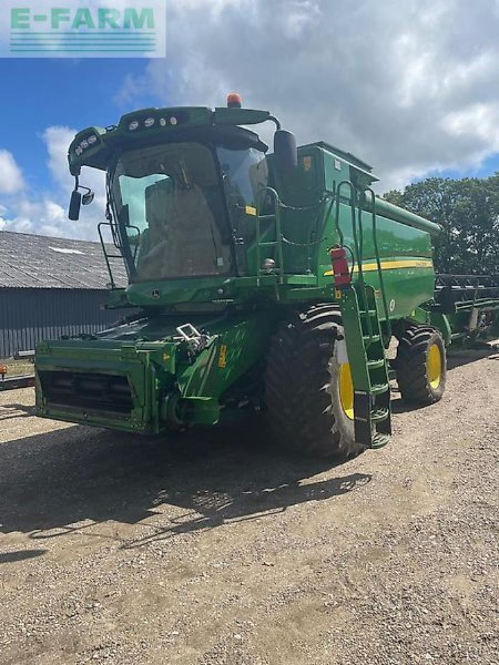 John Deere t670i - Skurtresker: bilde 1 John Deere t670i - Skurtresker: bilde 1